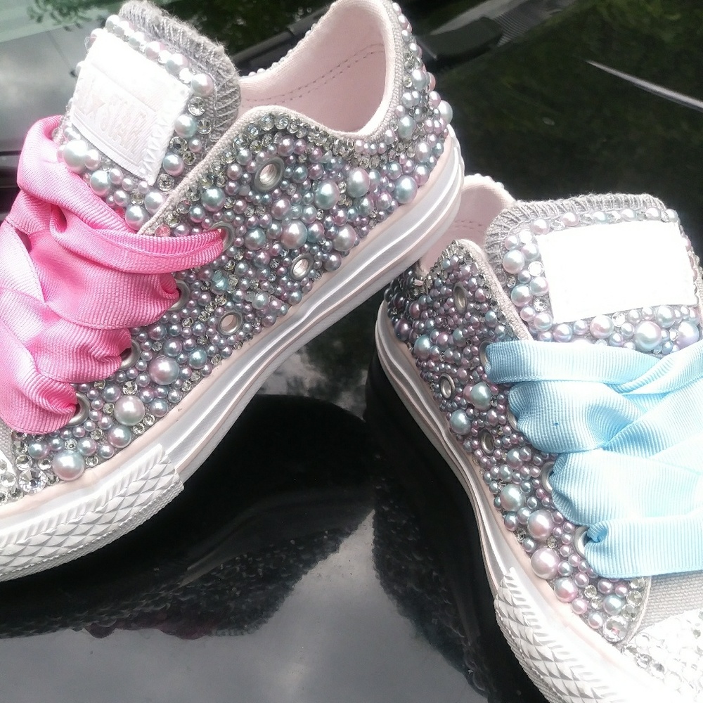 Girl's customized Converse